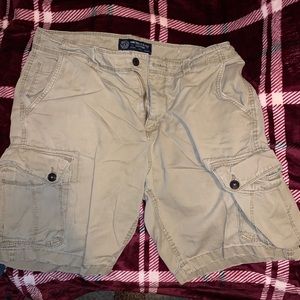 Men’s cargo shorts from American eagle